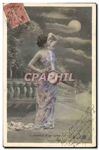 Cartes postales Femme Aubade a la lune