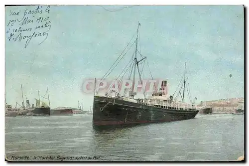 Cartes postales Bateau Paquebot Marseille Le Marechal Bugeaud sortant du port