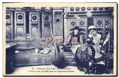 Cartes postales Folklore Bretagne Autour des Lits Clos L&#39amour pur et fidele unit les amoureux bretons