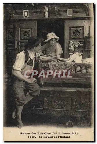 Cartes postales Folklore Bretagne Autour des Lits Clos Le reveil de l&#39enfant