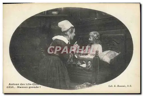 Cartes postales Folklore Bretagne Lits Clos Maman gronde !