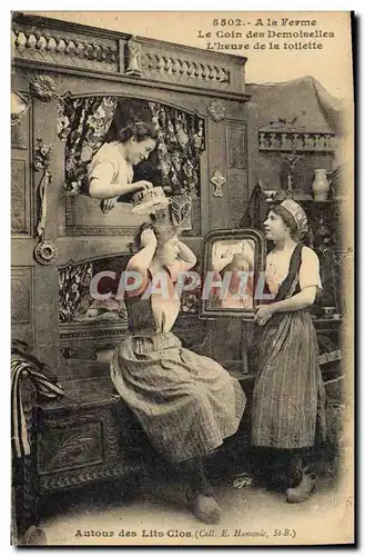 Ansichtskarte AK Folklore Bretagne Lits Clos A la ferme Le coin des demoiselles L&#39heure de la toilette