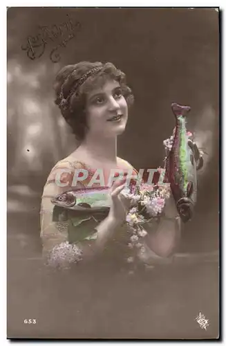 Ansichtskarte AK Fantaisie Paques Poisson Femme