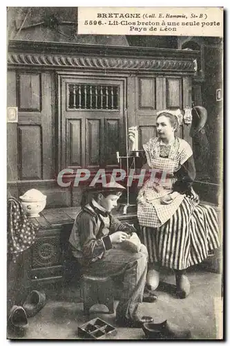Ansichtskarte AK Folklore Bretagne Lit clos breton a une seule porte Pays de Leon
