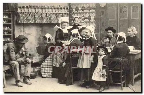 Cartes postales Folklore Interieur d&#39une creperie en Bretagne