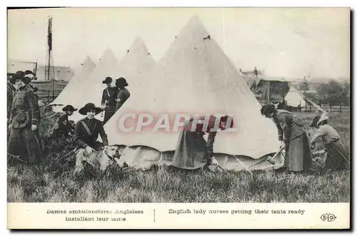 Cartes postales Dames ambulancieres anglaises installant leur tente Militaria Infirmiere