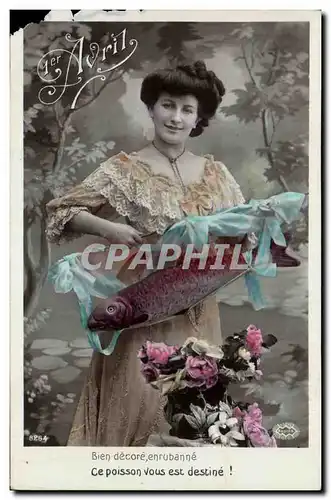 Ansichtskarte AK Fantaisie Paques Poisson Femme