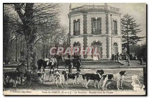 Ansichtskarte AK Chasse a courre Foret de Dreux Le pavillon Rendez vous de chasse Chien Chiens