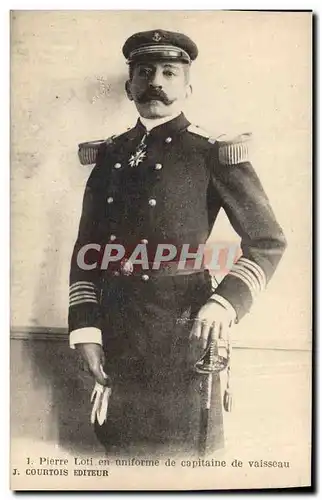 Cartes postales Pierre Loti en uniforme de capitaine de vaisseau