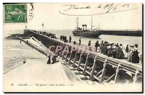 Cartes postales Bateau Paquebot Calais The Queen dans les jetees