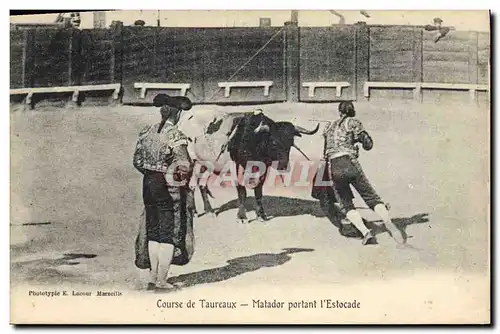 Cartes postales Corrida Course de taureaux Matador portant l&#39estocade