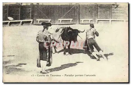 Cartes postales Corrida Course de taureaux Matador portant l&#39estocade