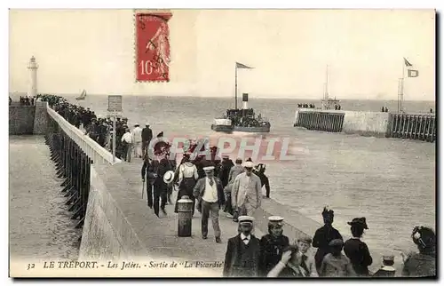 Cartes postales Bateau Paquebot Le Treport Les jetees Sortie de La Picardie