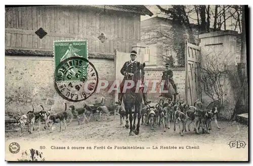 Cartes postales Chasse a courre en foret de Fontainebleau La rentree au chenil Chiens Chien