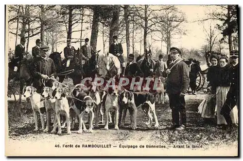 Ansichtskarte AK Chasse a courre Foret de Rambouillet Equipage de Bonnelles Avant la lancee Chiens Chien