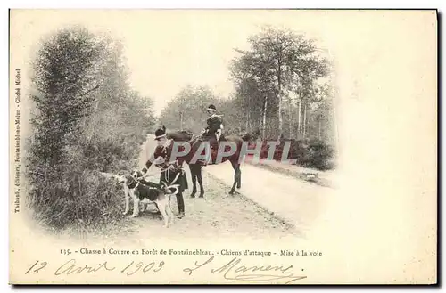 Ansichtskarte AK Chasse a courre en Foret de Fontainebleau Chiens d&#39attaque Mise a la voie Chiens Chien
