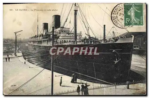 Cartes postales Bateau Paquebot Le Havre La Provence en cale seche