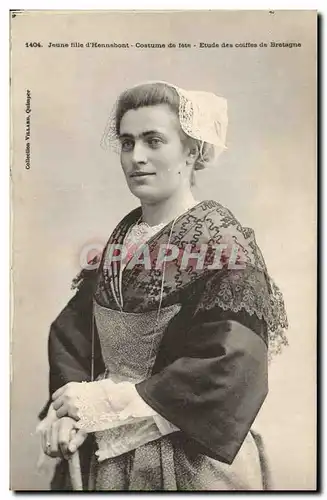 Cartes postales Folklore Jeune fille d&#39Hennebont Costume de fete