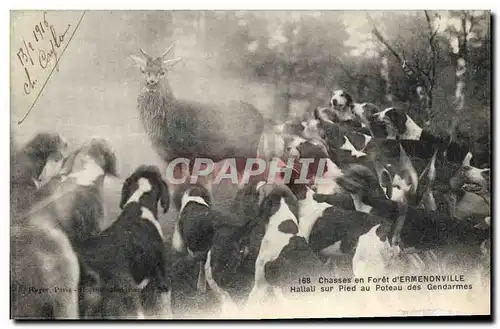 Cartes postales Chasse a courre Chasses en Foret D&#39Ermenonville Hallai sur pied au poteau des gendarmes