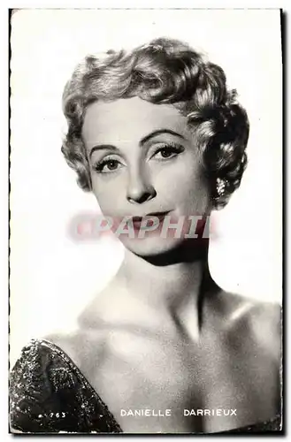 Cartes postales moderne Cinema Danielle Darrieux