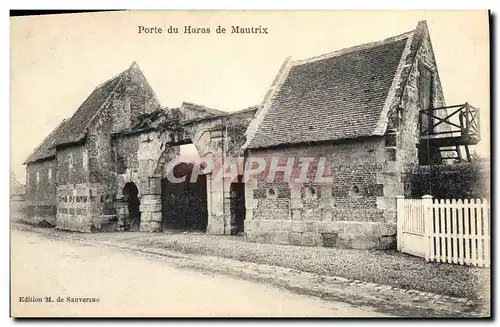 Ansichtskarte AK Cheval Chevaux Hippisme Porte du haras de Mautrix