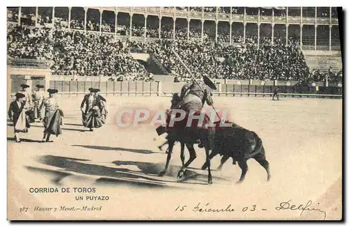 Ansichtskarte AK Corrida Course de taureaux Corrida de Toros Un Puyazo