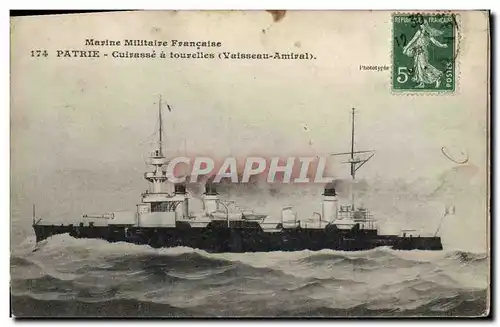 Ansichtskarte AK Bateau de Guerre Patrie Cuirasse a tourelles Vaisseau Amiral