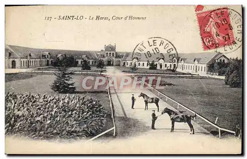 Ansichtskarte AK Cheval Equitation Hippisme Saint Lo Le haras Cour d&#39honneur