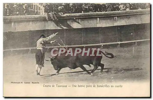 Ansichtskarte AK Corrida Course de taureaux Une bonne paire de banderilles au cuarto