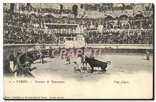 Cartes postales Corrida Course de taureaux Nimes Une pique