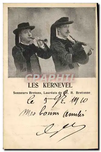 Cartes postales Les Kernevel Sonneurs bretons Laureats de l&#39UR bretonne