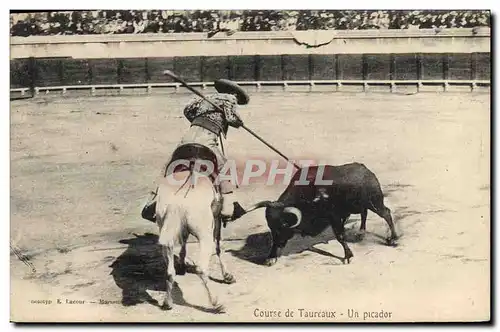 Ansichtskarte AK Corrida Course de taureaux Un picador