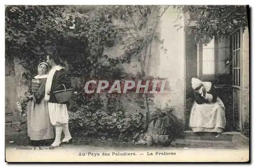 Cartes postales Folklore Au Pays des Paludiers La preferee