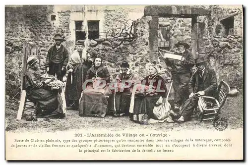 Ansichtskarte AK Folklore Dentelle L&#39assemblee de village ou Couvige