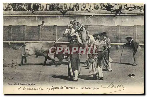 Cartes postales Corrida Course de Taureaux Une bonne pique