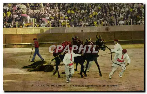 Cartes postales Corrida Course de Taureaux L&#39arrastre Enlevement du taureau