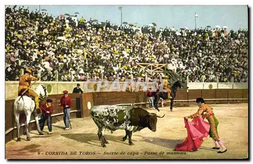 Ansichtskarte AK Corrida Course de Taureaux Suerte de capa