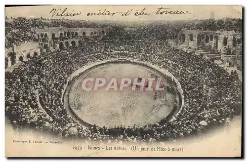 Cartes postales Corrida Course de Taureaux Nimes Les arenes Un jour de mise a mort