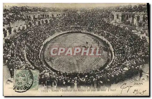 Cartes postales Corrida Course de Taureaux Nimes Interieur des arenes un jour de mise a mort