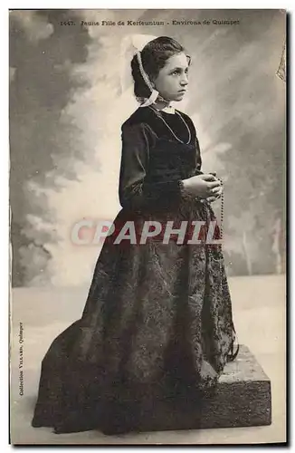 Cartes postales Folklore Jeune fille de Kerfeuntun Environs de Quimper