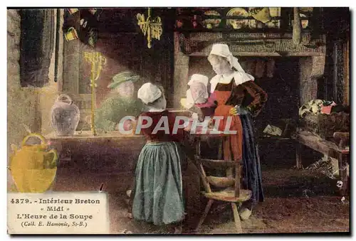 Cartes postales Folklore Interieur breton Midi L&#39heure de la soupe