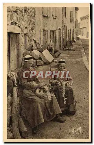 Ansichtskarte AK Folklore Dentelle Dentelliere Le Puy Dentellieres de la ville