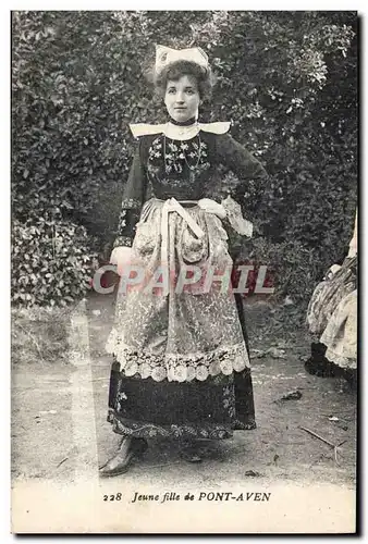 Cartes postales Folklore Jeune fille de Pont Aven