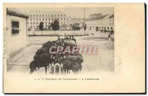Cartes postales Cheval Equitation Hippisme 1er regiment de cuirassiers A l&#39abreuvoir Militaria