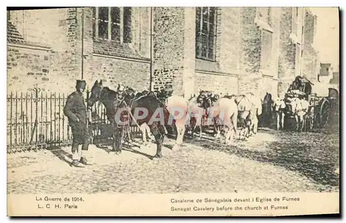 Ansichtskarte AK Cheval Equitation Hippisme Cavalerie de Senegalais devant l&#39Eglise de Furnes Militaria