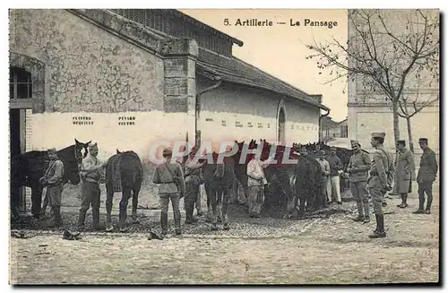 Cartes postales Cheval Equitation Hippisme Artillerie Le pansage Militaria
