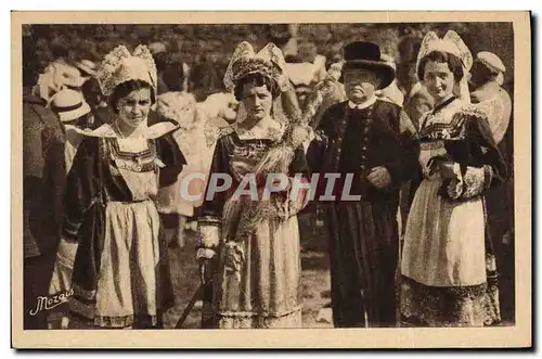 Ansichtskarte AK Folklore La reine des fleurs d&#39ajonc de Pont Aven