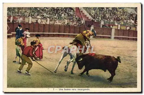 Ansichtskarte AK Corrida Course de taureaux Una buena vara recargando