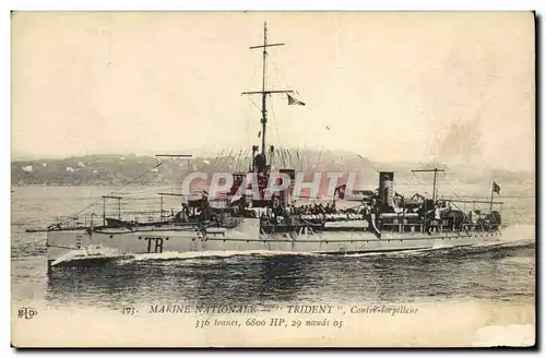 Cartes postales Bateau de Guerre Trident Contre torpilleur