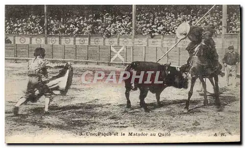Cartes postales Corrida Course de taureaux Une pique et le matador au Quite